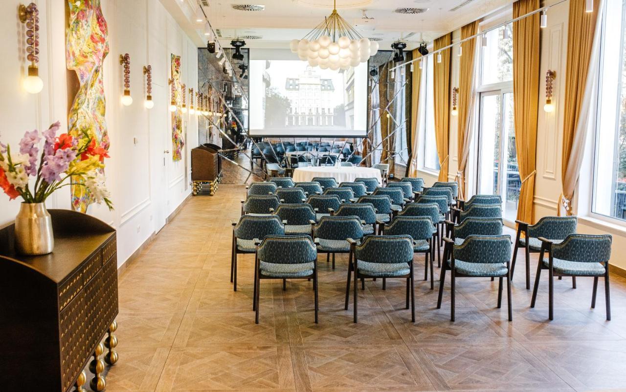 Nadiya Palace Ивано-Франкивск Екстериор снимка
