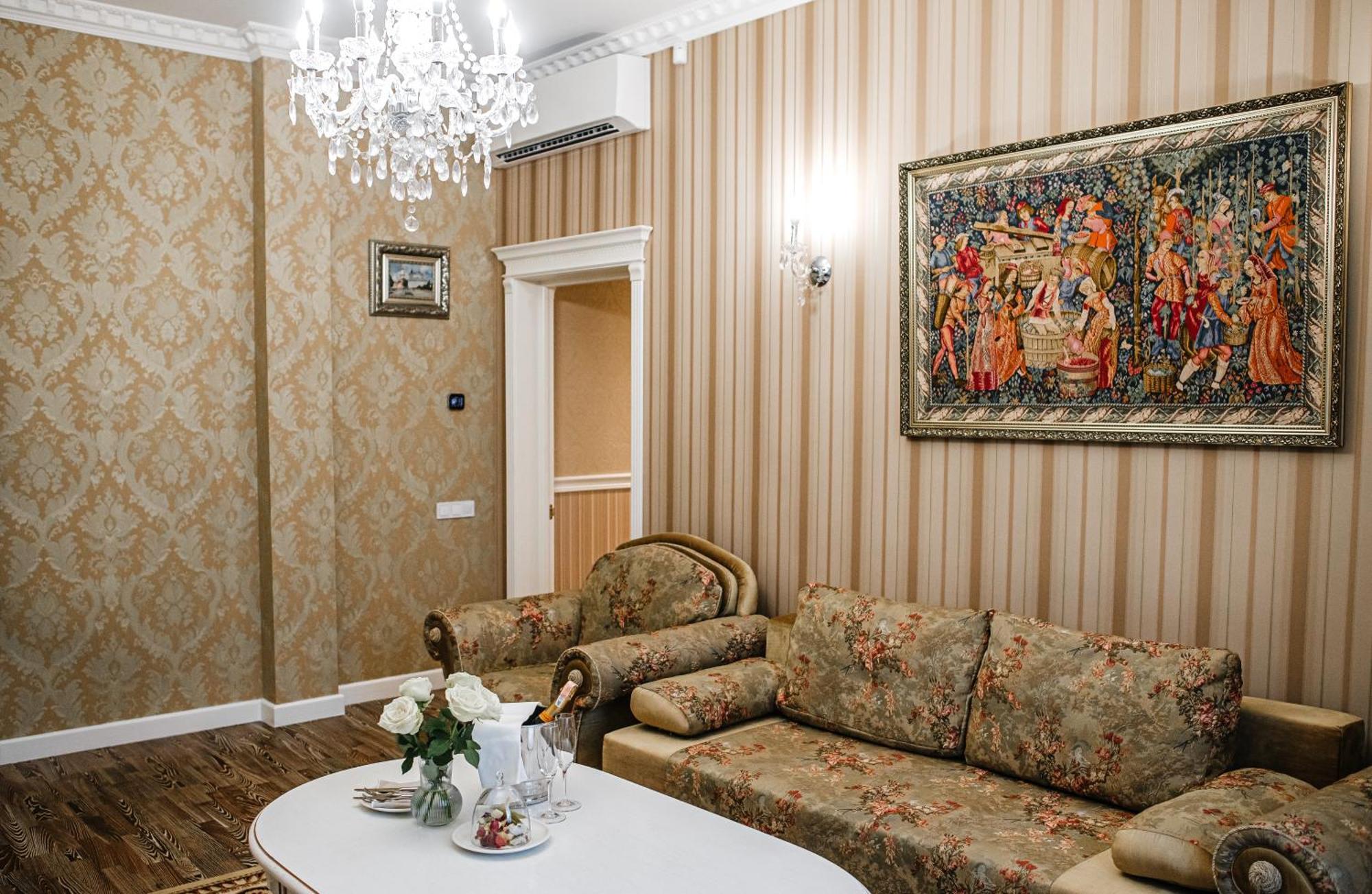 Nadiya Palace Ивано-Франкивск Екстериор снимка